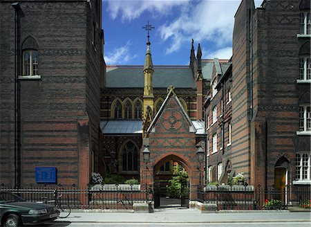 simsearch:845-02725671,k - All Saints, Margaret Street, London. Architect: William Butterfield. Fotografie stock - Rights-Managed, Codice: 845-02725922