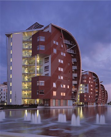 Armada Housing, s'Hertogenbosch, 2003. Architect: Building Design Partnership BDP Foto de stock - Con derechos protegidos, Código: 845-02726043