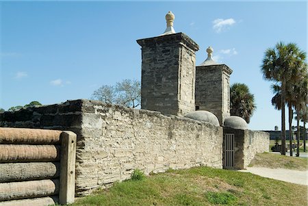 simsearch:845-02726235,k - Stadttore, St. Augustine, Florida - älteste Stadt in Amerika gegründet 1565 von Pedro Menendez Stockbilder - Lizenzpflichtiges, Bildnummer: 845-02726210