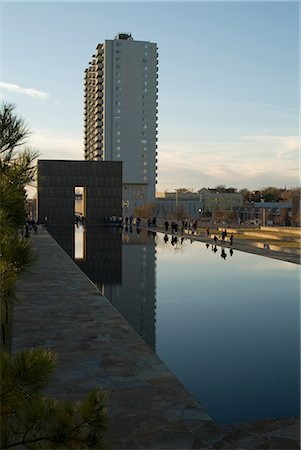 simsearch:845-02726301,k - Oklahoma City National Memorial, Oklahoma City, 2000. Architect: Butzer Design Partnership Foto de stock - Con derechos protegidos, Código: 845-02726301