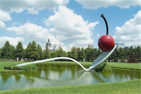 Spoonbridge and Cherry (Claus Oldenburg), Walker Arts Center, Minneapolis, Minnesota, USA Stock Photo - Rights-Managed, Code: 845-02726386