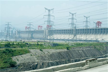 Trois-Gorges (Sanxia) barrage de la rivière Yangtze, en Chine Photographie de stock - Rights-Managed, Code: 845-02726658