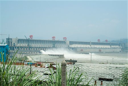 Trois-Gorges (Sanxia) barrage de la rivière Yangtze, en Chine Photographie de stock - Rights-Managed, Code: 845-02726653