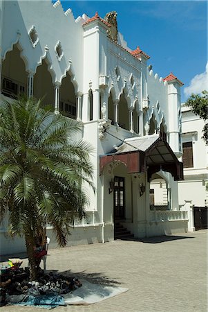 spanish villa - Santiago de los Cabelleros, Dominican Republic Stock Photo - Rights-Managed, Code: 845-02726716