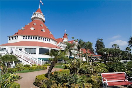 simsearch:845-02726227,k - Hotel del Coronado, Coronado, California, USA. 1888. Exterior Foto de stock - Con derechos protegidos, Código: 845-02727066