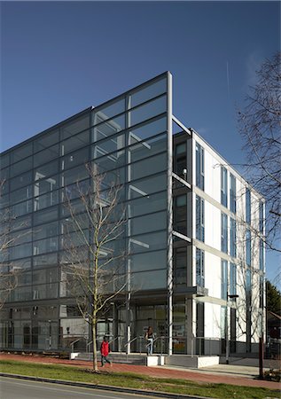 simsearch:845-02729003,k - EEE Building, Highfield Campus, Universität von Southampton, Southampton. Architekt: John McAslan und Partner Stockbilder - Lizenzpflichtiges, Bildnummer: 845-02727141