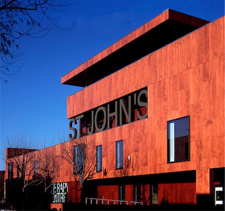 St John's Therapy Centre, Battersea, London. Architect: Buschow Henley Stock Photo - Rights-Managed, Code: 845-02727668
