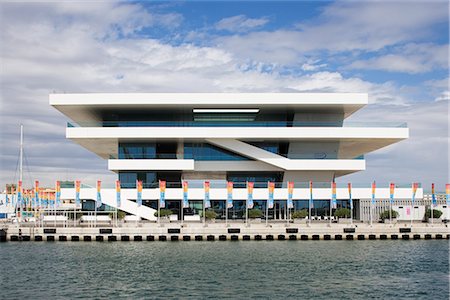 simsearch:845-02727729,k - America's Cup Pavilion, Valencia, Spain. Architect: David Chipperfield Architects. Foto de stock - Direito Controlado, Número: 845-02727852