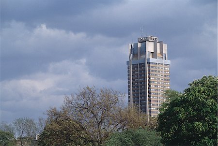 Hyde Park Barracks, England, 1967 -1971. Exterior from park. Architects: Sir Basil Spence and Partners Stock Photo - Rights-Managed, Code: 845-02728254