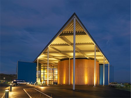 foster and partners - Folkestone Academy. Architect: Foster and Partners. Engineer: Buro Happold. Fotografie stock - Rights-Managed, Codice: 845-02728331