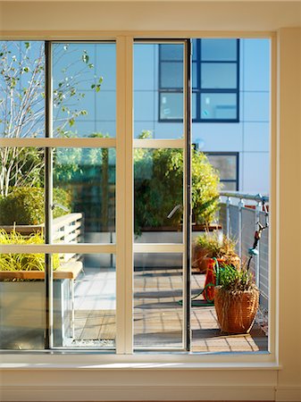 sliding glass door - The Quadrangle Apartments and retail units. Architect: Calder Peel Partnership Stock Photo - Rights-Managed, Code: 845-02728438