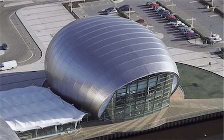 revolutionary - Scotland, Glasgow Science Centre. La tour vue cinéma Imax. Architecte : Building Design Partnership Photographie de stock - Rights-Managed, Code: 845-02728509