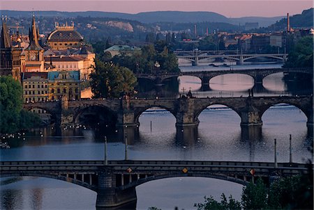 simsearch:845-02726324,k - The Vltava River, Prague Foto de stock - Con derechos protegidos, Código: 845-02728665