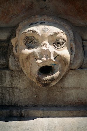 simsearch:845-04826966,k - Faces in architecture - Jerusalem - Christian Quarter - Fountain Foto de stock - Con derechos protegidos, Código: 845-02728719