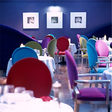 simsearch:845-02728849,k - G Hotel, Galway, Ireland - Dining Room. Designer, Philip Treacey. Douglas Wallace Architects. Interiors: Stephen Treacey. Foto de stock - Con derechos protegidos, Código: 845-02728816