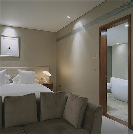 G Hotel, Galway, Ireland - Bedroom. Designer, Philip Treacey. Douglas Wallace Architects. Interiors: Stephen Treacey. Foto de stock - Con derechos protegidos, Código: 845-02728834