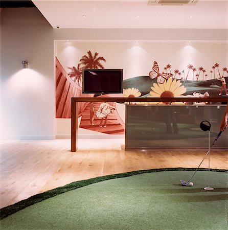 simsearch:845-02728876,k - Urban Golf, Smithfield, London. Architects: Squire and Partners. Fotografie stock - Rights-Managed, Codice: 845-02728970