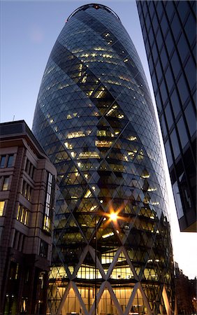 Swiss Re aka the Gerkin in the City of London Stock Photo - Rights-Managed, Code: 845-02729046