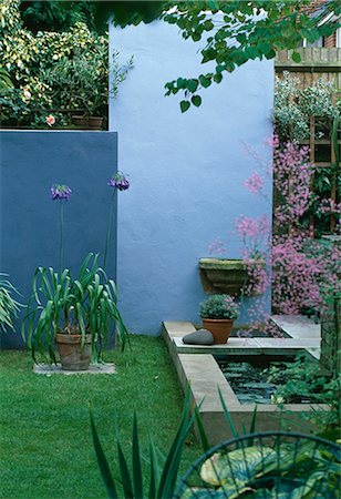Modern Garden in South West London Stock Photo - Rights-Managed, Code: 845-02729698