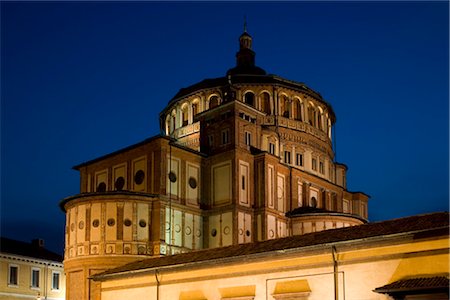 santa night - Church of Santa Maria delle Grazie, Milan. Architects: Guiniforte Solari - apse thought to be by Donato Bramante Stock Photo - Rights-Managed, Code: 845-03463613