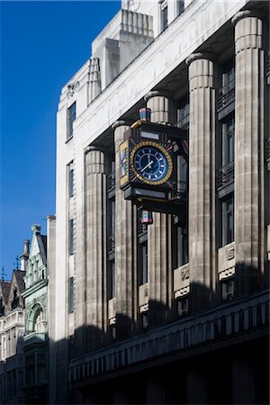 Le Daily Telegraph Building, 120-133 Fleet Street, Londres. Architectes : Elcock et Sutcliffe avec Thomas Tait Photographie de stock - Rights-Managed, Code: 845-03463622