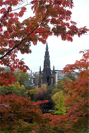 simsearch:845-02726301,k - Autumn view of the Walter Scott Memorial from Princes Gardens, Edinburgh. Foto de stock - Con derechos protegidos, Código: 845-03463786