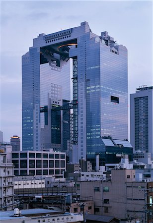 Sky building, Osaka.  Architects: Hiroshi Hara Stock Photo - Rights-Managed, Code: 845-03552428