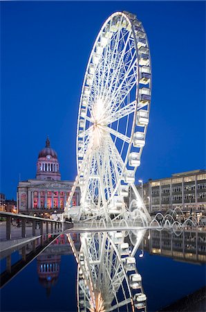 Old Market Square, Nottingham, England. RIBA Award winning redevelopment.  Architects: Gustafson Porter Foto de stock - Con derechos protegidos, Código: 845-03552584