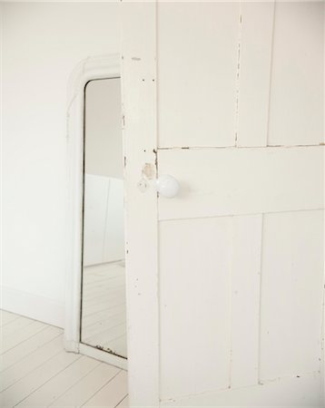 shabby chic - Orchard Cottage. Stock Photo - Rights-Managed, Code: 845-03552875