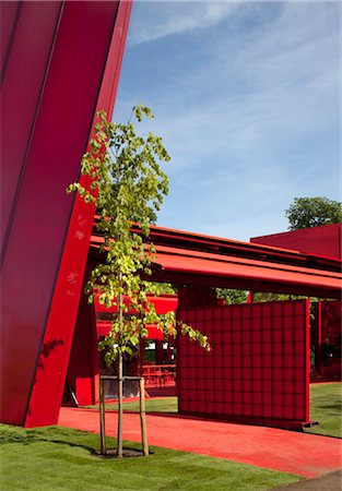 Entrance to the Serpentine Pavilion 2010. Architects: Ateliers Jean Nouvel Stock Photo - Rights-Managed, Code: 845-03721077