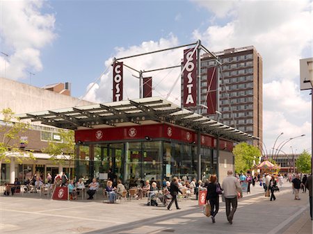 piazza - Basildon, Town Square shopping area Stock Photo - Rights-Managed, Code: 845-03721329