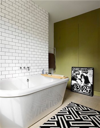 Modern bathroom in Georgian house in Islington, Loondon with white tiled wall and black and white geometric patterned. Architects: Dominic McKenzie Stock Photo - Rights-Managed, Code: 845-03721383