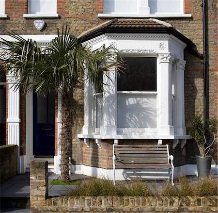 elevation - Exterior bay window of a Victorian house, Wandsworth, London. Architects: Luis Treviño Fernandez Stock Photo - Rights-Managed, Code: 845-03777306