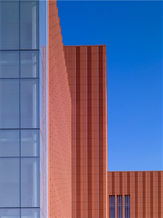 simsearch:845-03463720,k - Stephen M. Ross School of Business, University of Michigan, Ann Arbor. Architects: KPF Architects Fotografie stock - Rights-Managed, Codice: 845-03777551