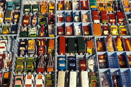 1980s COLLECTION MATCHBOX MATCH BOX CARS COLLECTIBLE TOYS ON FLEA MARKET TABLE Stock Photo - Rights-Managed, Code: 846-05645671