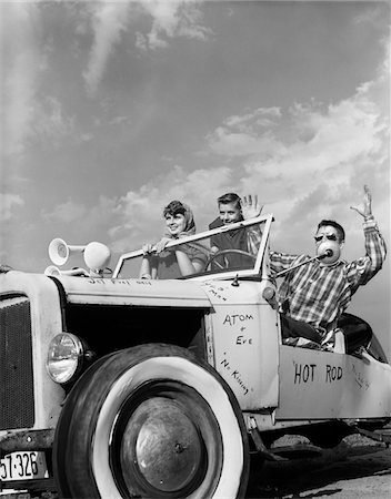 1950s TEENS IN ROOFLESS HOTROD WITH GRAFFITI ATOM & EVE NO KISSING ETC Stock Photo - Rights-Managed, Code: 846-05646554