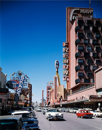 simsearch:846-03165382,k - 1960s DAYLIGHT LOOK DOWN FREMONT STREET LAS VEGAS NV Stock Photo - Rights-Managed, Code: 846-05647374