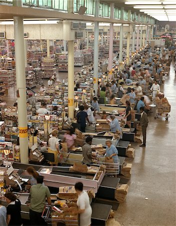 simsearch:846-05646041,k - 1970s CHECKOUT COUNTERS SCHWEGMANN'S SUPERMARKET GROCERY STORE NEW ORLEANS LOUISIANA Stock Photo - Rights-Managed, Code: 846-05647419