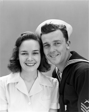 1940s COUPLE PORTRAIT NAVY MAN WOMAN SMILE Stock Photo - Rights-Managed, Code: 846-05647672