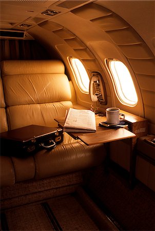 1990s INTERIOR CORPORATE JET WINDOW SEAT Stock Photo - Rights-Managed, Code: 846-06112010