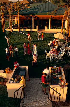 pavilion - 1980s COMMUNITY BARBECUE PARTY Stock Photo - Rights-Managed, Code: 846-06112038
