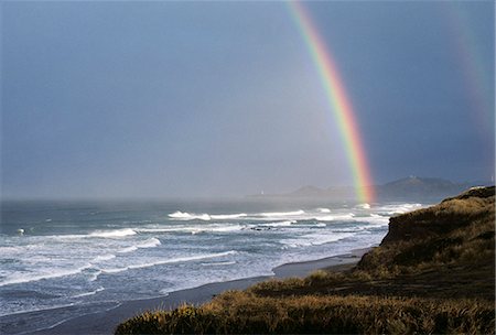 raining on the beach photos - RAINBOW NEWPORT OREGON Stock Photo - Rights-Managed, Code: 846-06112088