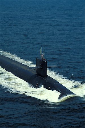 simsearch:846-02795718,k - 1990s USS PENNSYLVANIA NUCLEAR SUBMARINE Stock Photo - Rights-Managed, Code: 846-02794629
