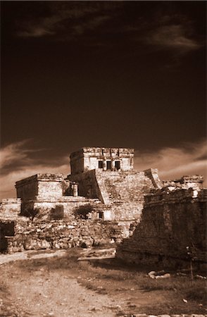 simsearch:846-02795045,k - MAYA RUINES DE TULUM, MEXIQUE YUCATAN Photographie de stock - Rights-Managed, Code: 846-02795032