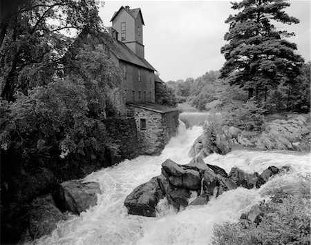 retro scene - TREES WATERFALL & STREAM SURROUNDING CHITTENDEN MILL IN JERICHO VERMONT Stock Photo - Rights-Managed, Code: 846-02795364