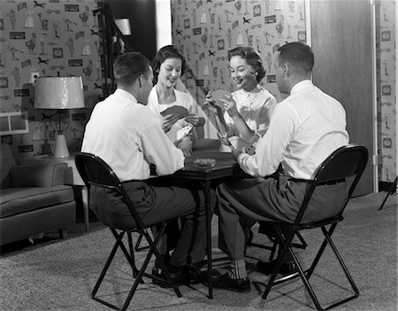 folding - 1950s TWO COUPLES SEATED FOLDING TABLE PLAYING CARDS Stock Photo - Rights-Managed, Code: 846-02797443