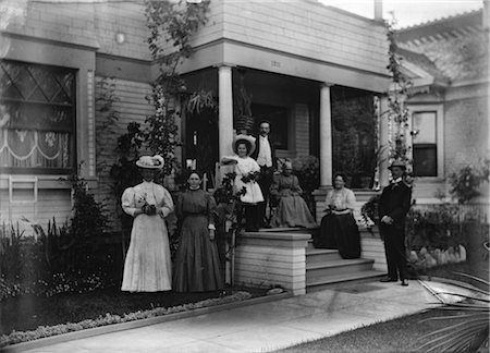 family on front porch - FAMILY POSING FOR PHOTOGRAPH OUTSIDE FRONT PORCH OF HOME Stock Photo - Rights-Managed, Code: 846-02791841