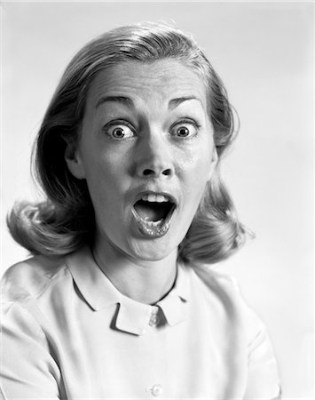 screaming woman vintage - 1960s HEAD SHOT WOMAN EYES AND MOUTH WIDE OPEN TERRIFIED EXPRESSION INDOOR Stock Photo - Rights-Managed, Code: 846-02793095