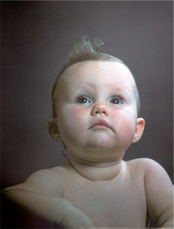 1940s 1950s PORTRAIT BABY HEAD SHOULDERS LOOKING UP Stock Photo - Rights-Managed, Code: 846-02793975