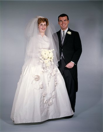 formal hats men - 1960s FORMAL FULL LENGTH STUDIO PORTRAIT OF BRIDE AND GROOM Stock Photo - Rights-Managed, Code: 846-02793998